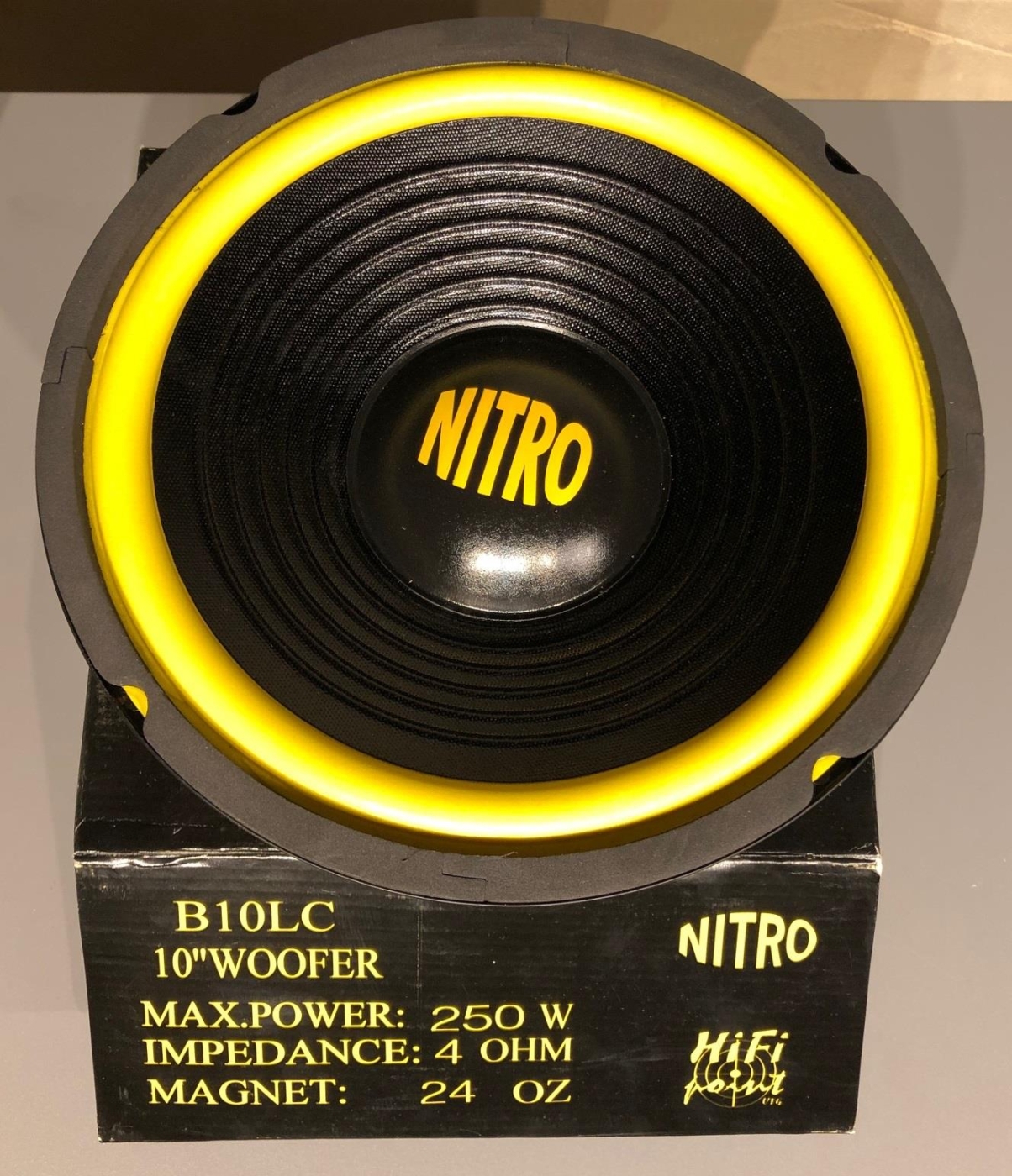 Nitro B10LC 10 Zoll Subwooferchassis mit 250 Watt auf 4 Ohm unter Car Hifi & Navigation  >  Subwoofer  >  25cm 10 Zoll