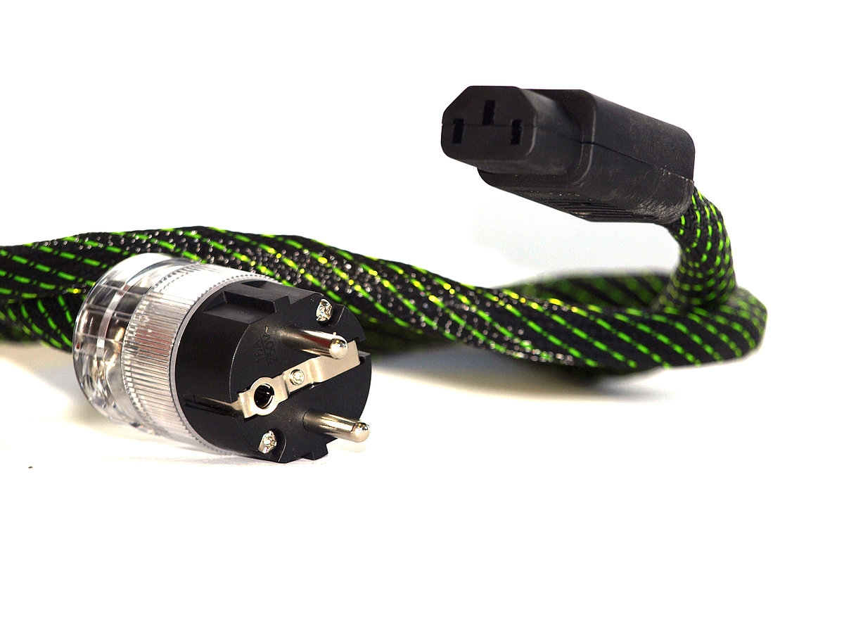 TCI Emerald Constrictor IEC Schuko 1-5m - High-End Netzkabel unter Kabel, Mbel & Zubehr  >  Audiokabel & Zubehr  >  Stromkabel
